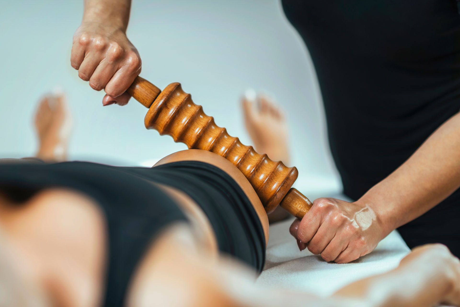 Anti Cellulite Massage